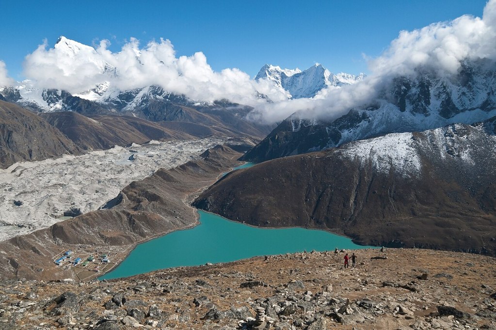 Gokyo_Ri_summit_Gokyo_Lake_Nepal_Himalayas